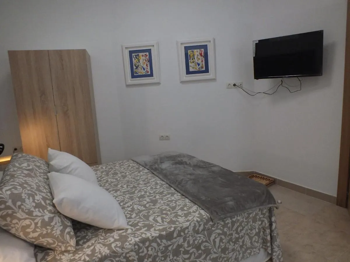 La Puerta De La Sierra Apartment Genave Spain